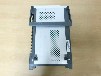 Источник-измеритель Keithley 2440